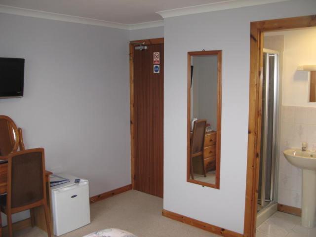The Anchorage Bed & Breakfast Ose Екстериор снимка